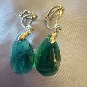 Vintage America Emerald Green Teardrop Earrings
